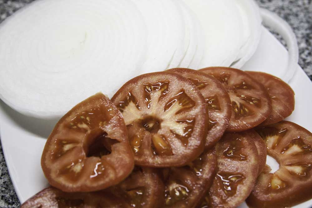tomate y cebolla